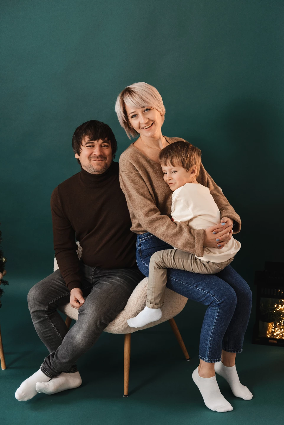 Cover image for “Children’s Christmas photo session with candy canes”